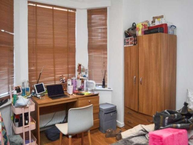 House for sale in Georgia, Greater Manchester