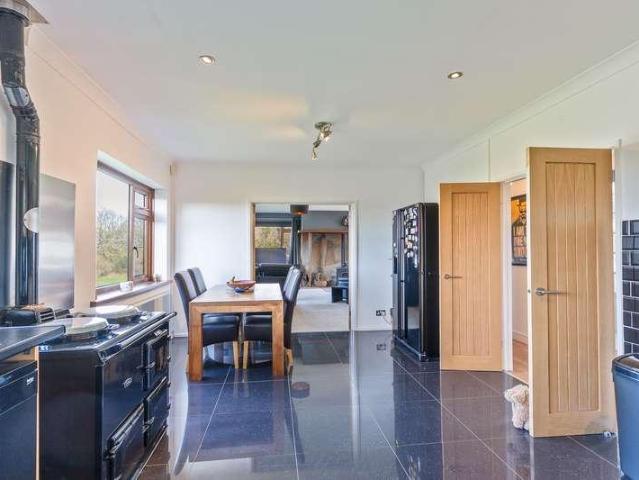 House for sale in Griffithstown