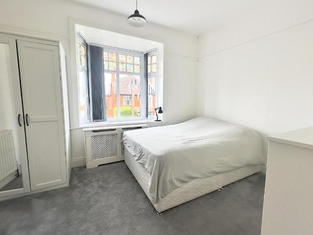 House for sale in Talbot Village, Bournemouth