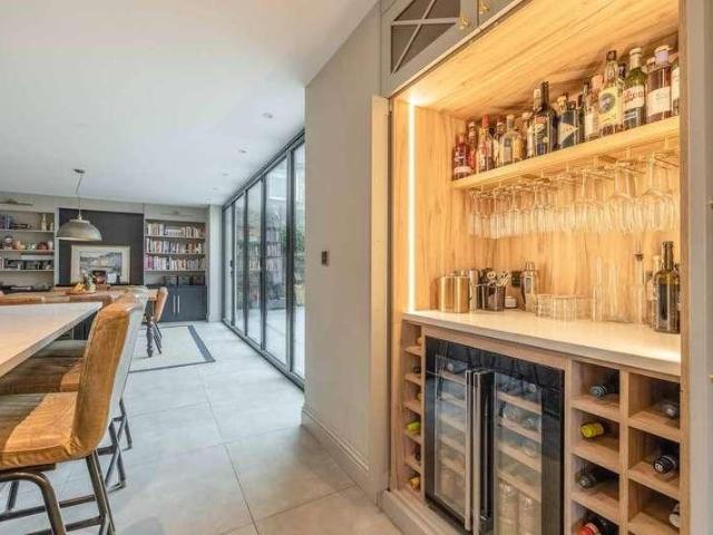 House for sale in Windsor, Southlea