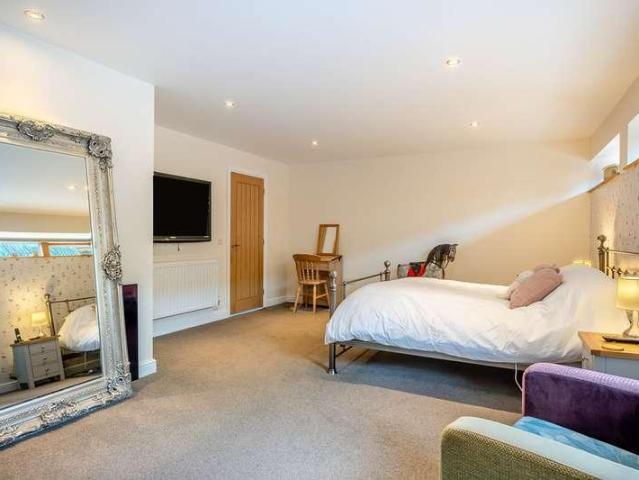 House for sale in Hanbury, Wychavon