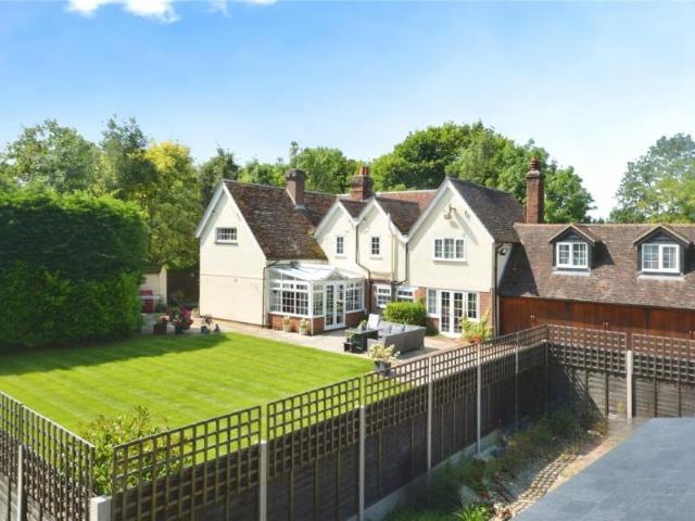 House for sale in Duton Hill, Essex