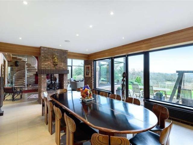 House for sale in Totteridge, Greater London