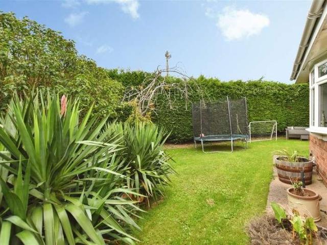 House for sale in Keyingham, East Riding Of Yorkshire