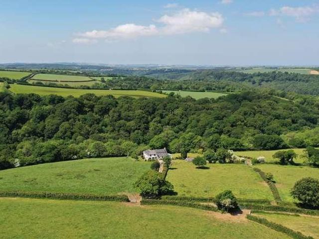House for sale in Blisland, Cornwall