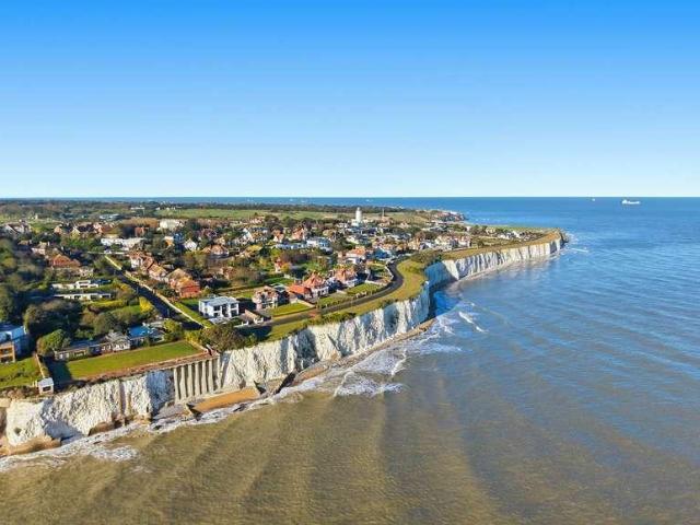 House for sale in Acol, Kent