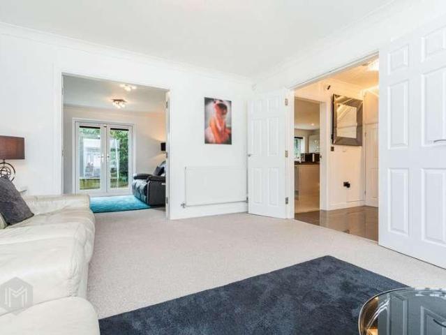 House for sale in Ladybridge, Lee Bank