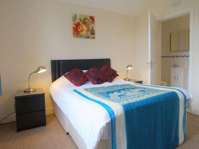 House for sale in Freezywater, Greater London