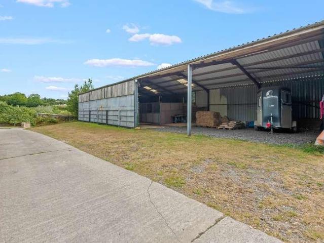 House for sale in Weir Quay, Devon