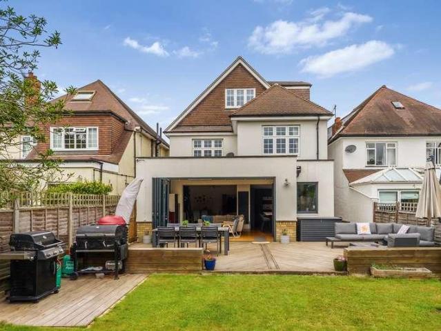 House for sale in Surbiton, Greater London