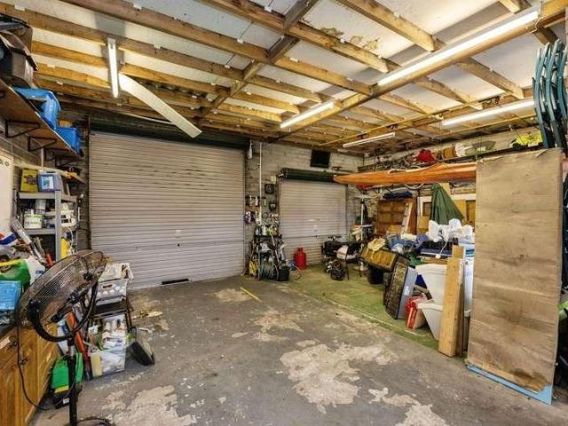 House for sale in Cimla, Neath