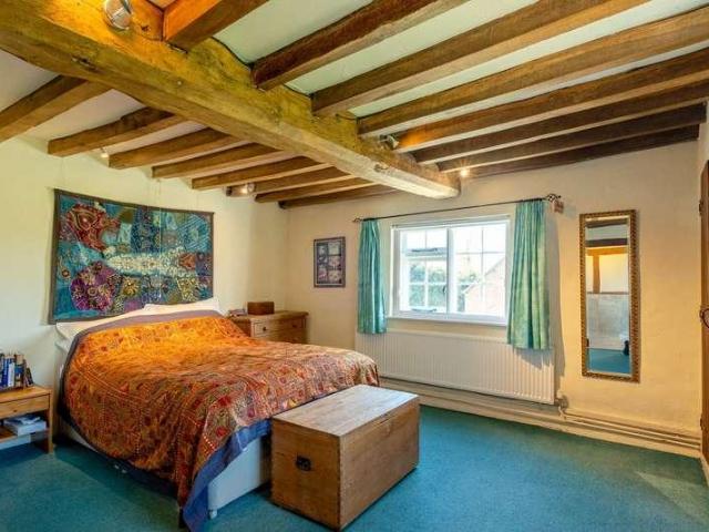 House for sale in Barton In Fabis, East Midlands