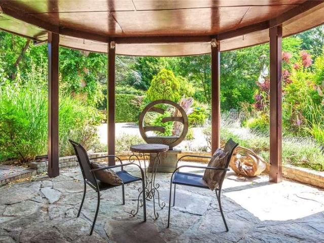House for sale in Berrick Salome, Oxfordshire