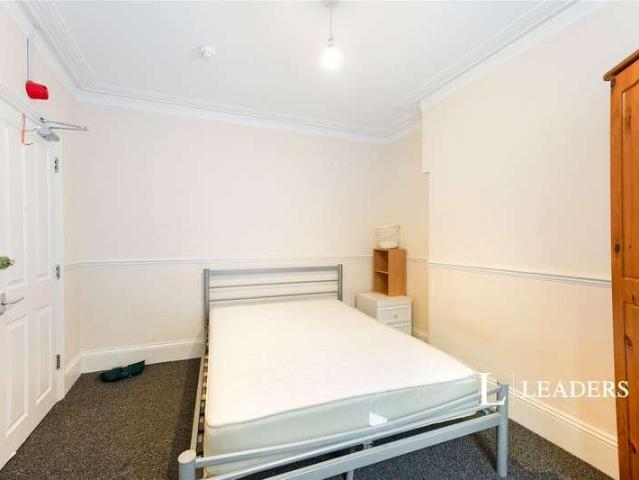 House for sale in Somers Town, Portsmouth