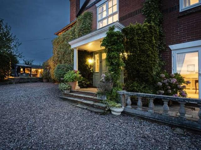 House for sale in Chorlton Lane, Cheshire