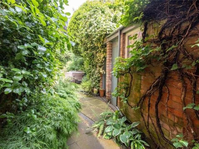 House for sale in Wake Green, Birmingham
