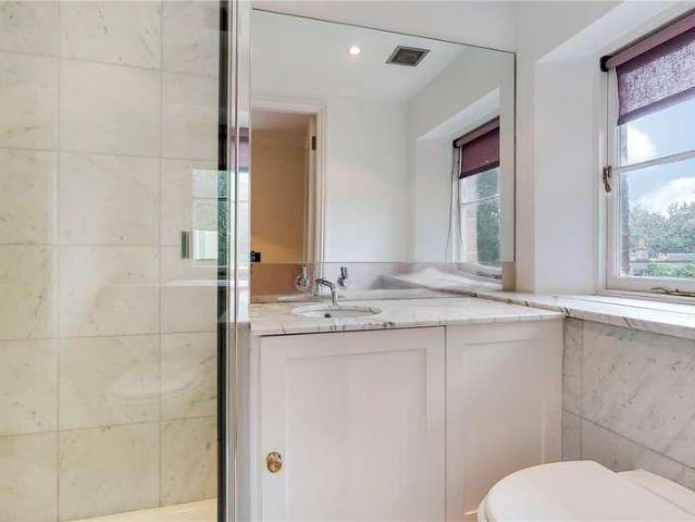 House for sale in Greater London