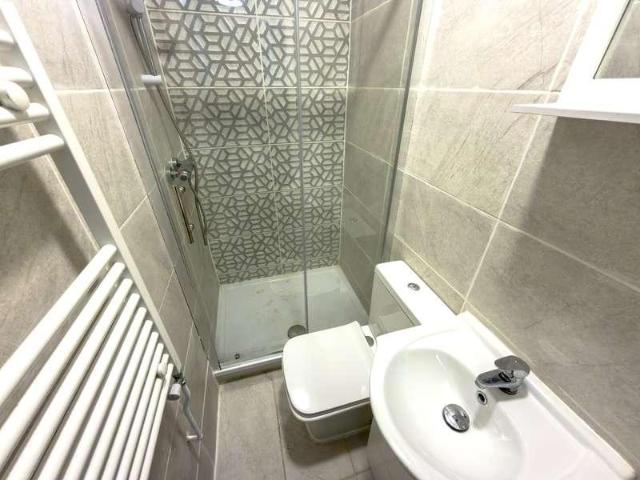House for sale in Kensington, Calderstones