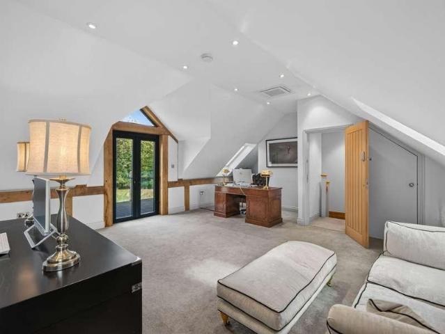 House for sale in Bradfield, West Berkshire