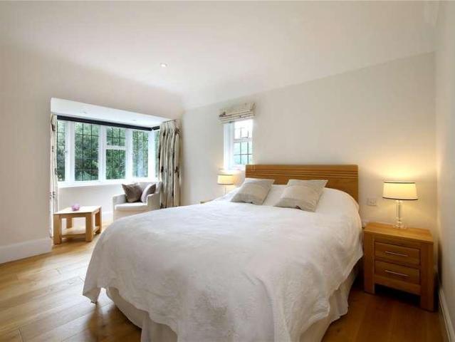 House for sale in Gerrards Cross, Denham