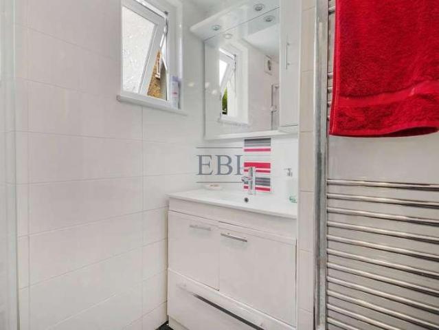 House for sale in East Dulwich, Greater London