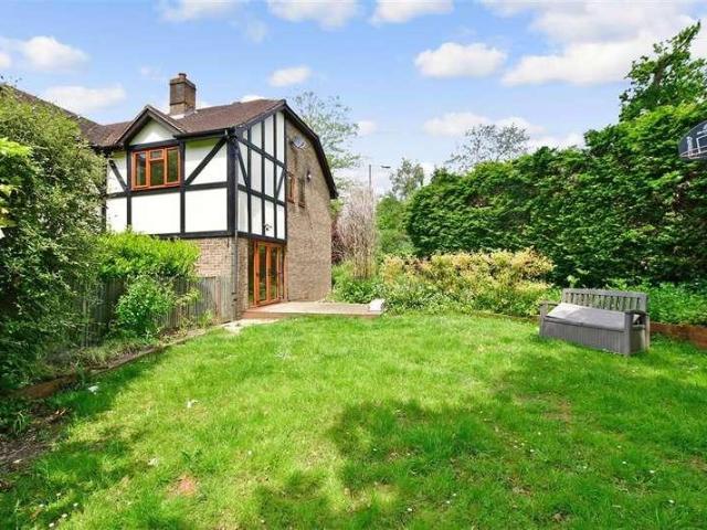 House for sale in Glynde, West Sussex