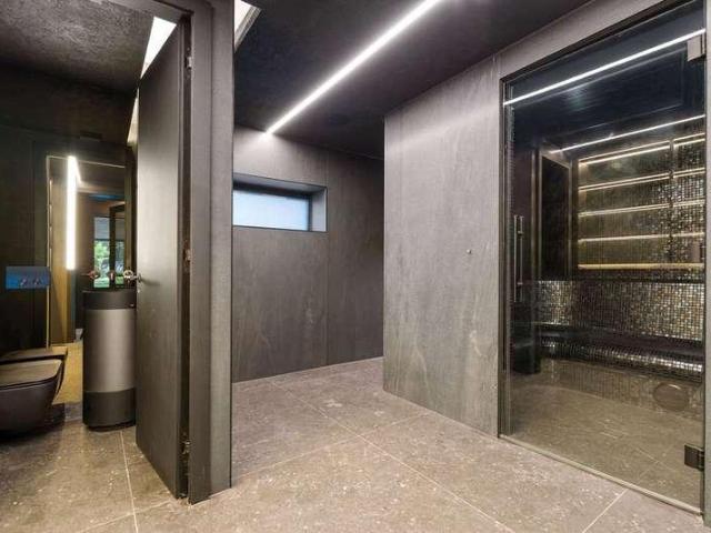 House for sale in Greater London