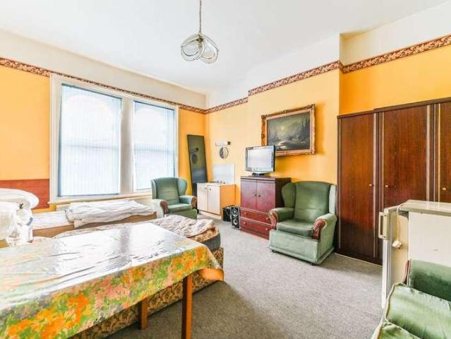 House for sale in Thornton Heath, Thornton Heath