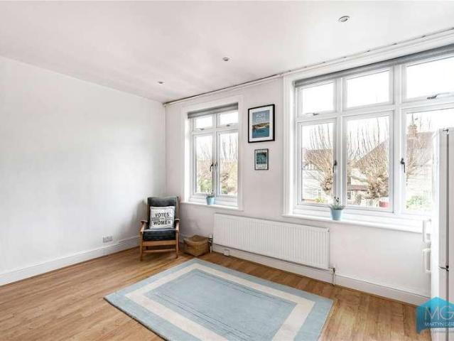 House for sale in North Finchley, Isle Of Man