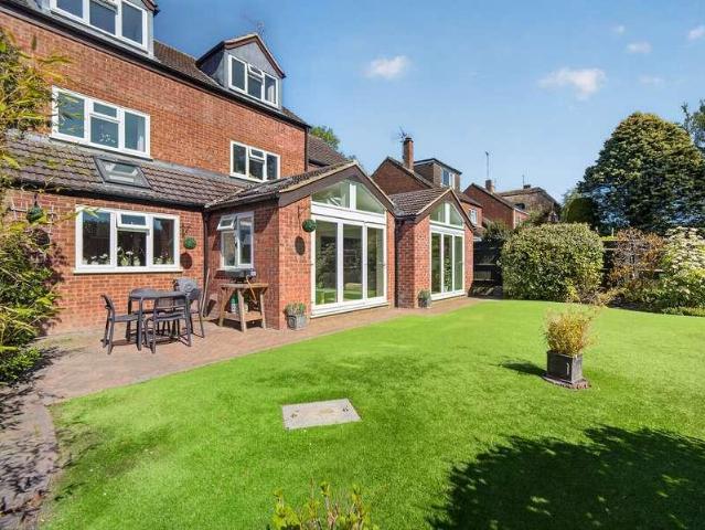 House for sale in Buckingham, Buckinghamshire