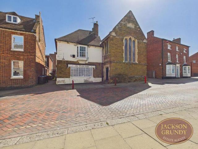 House for sale in Southbrook, Daventry