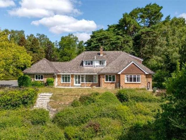 House for sale in Wimborne, Oakley