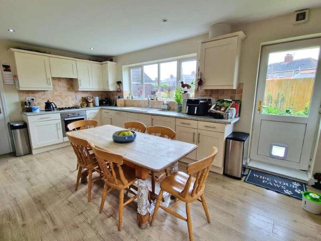 House for sale in Cornelly, North Cornelly