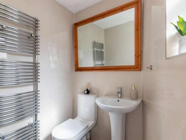 House for sale in London Borough of Merton, Merton Park
