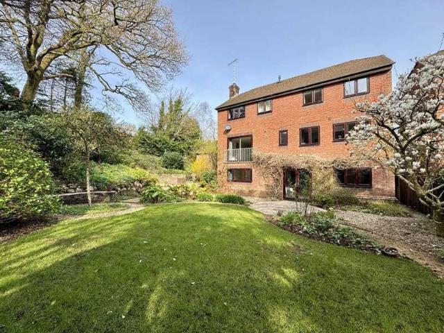 House for sale in Mount Wise