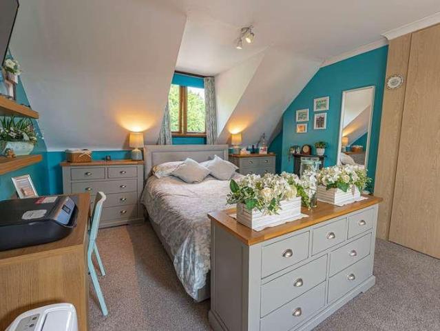 House for sale in Allt-yr-yn, Wales