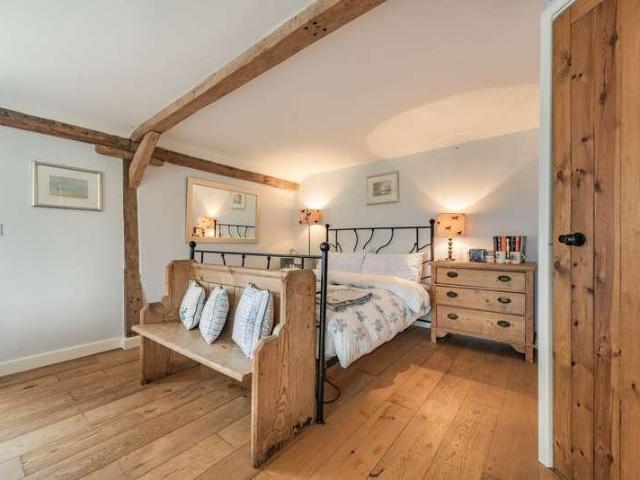 House for sale in Ashton Keynes, Wiltshire