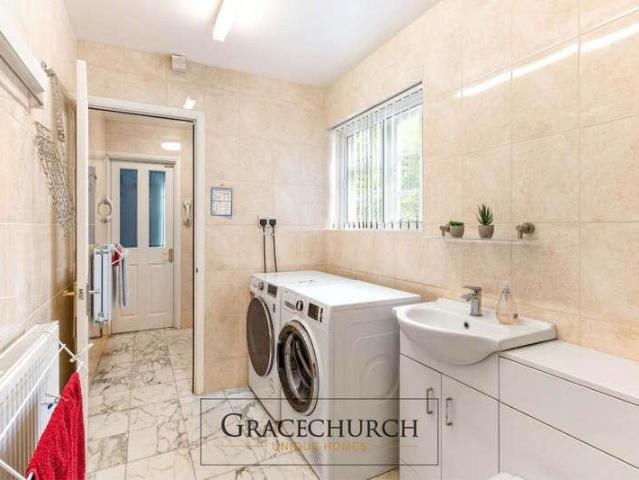 House for sale in Cheshunt, Broxbourne