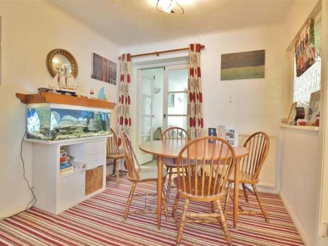 House for sale in Slough, Wexham Court