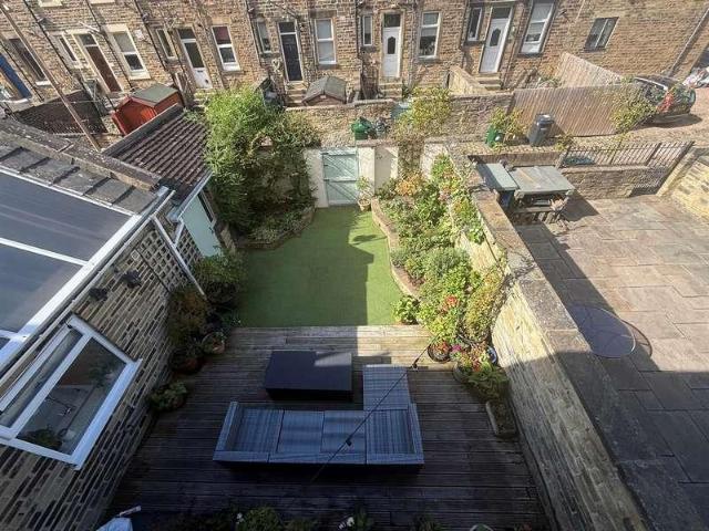House for sale in Baildon, West Yorkshire