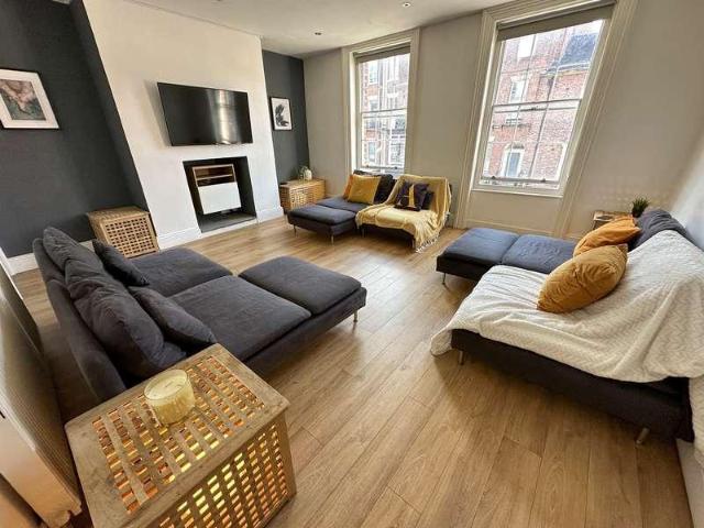 Apartment for rent in Calderstones
