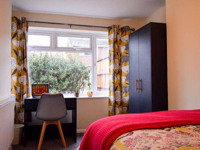 House for rent in East Bank, Norfolk