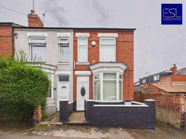 Apartment for rent in Spon End, West Midlands