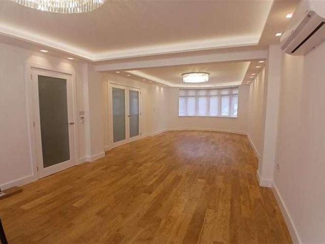 House for rent in Brent Cross, Greater London