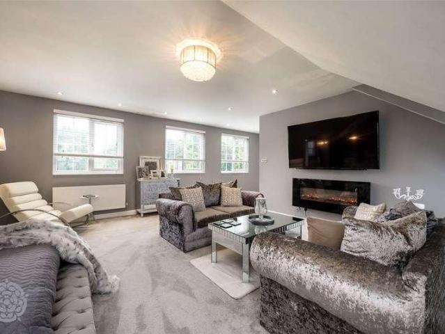 Property for sale in Burnedge, Greater Manchester
