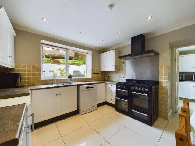 House for sale in Tighnabruaich, Scotland
