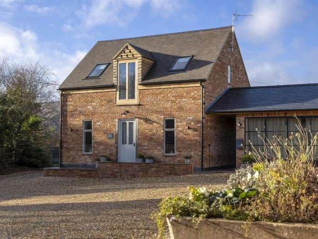 Property for sale in Honington, Alderminster