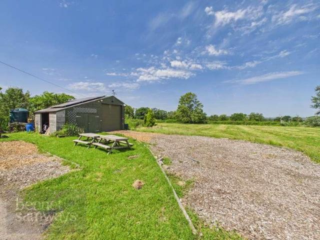 Property for sale in Froggatt, East Midlands