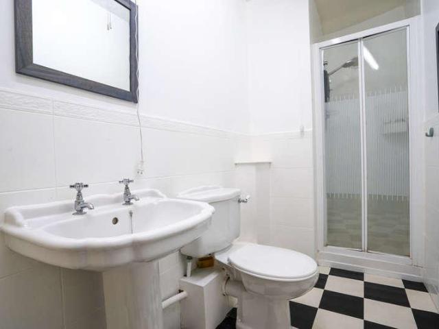 Property for sale in Shelley, Shepley
