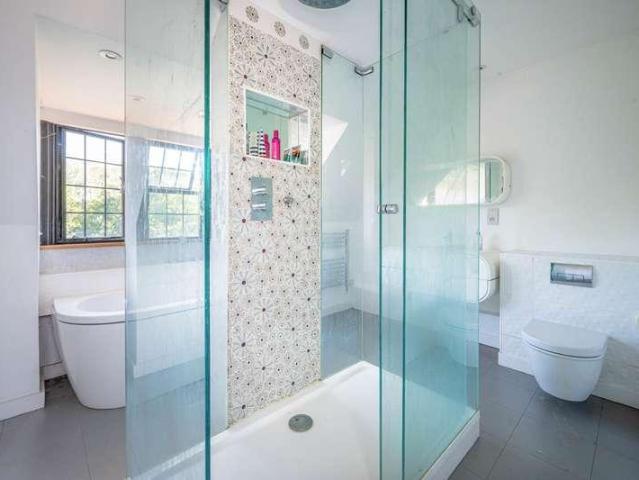 Property for sale in Shiplake, Berrick Salome